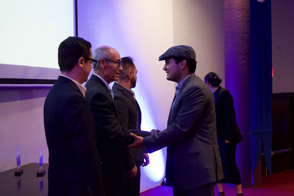 reconocimiento fidelitas 4