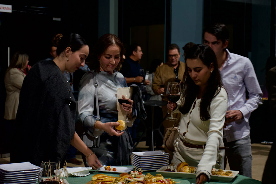 reconocimiento fidelitas 7