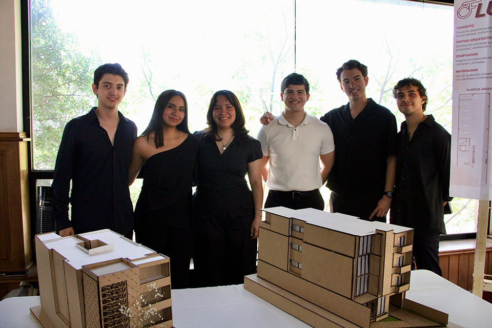 Cierre de cuarto semestre de Arquitectura 