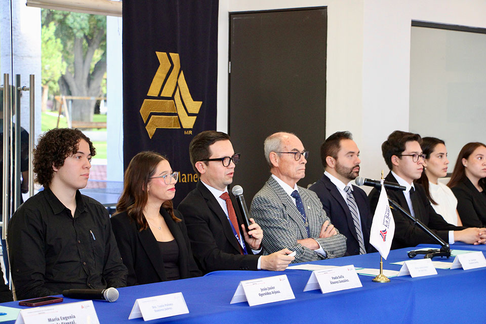 Primera sesión del Consejo Universitario y Enlaces de grupo